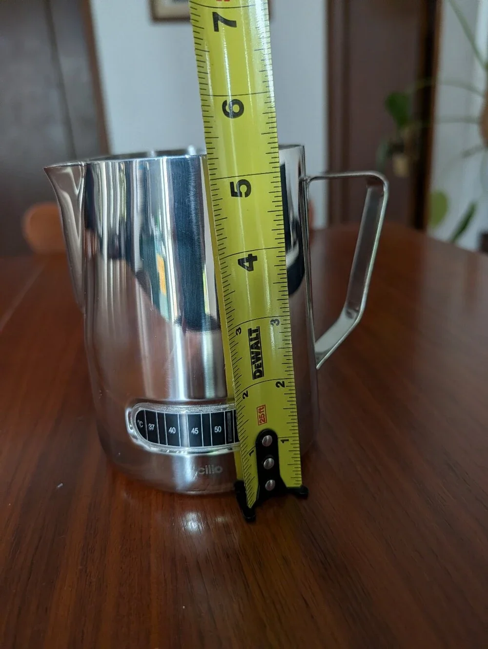 cilio milk jug
